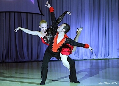 Swing Fling 2011 - Hustle Routine with Erik & Anna Novoa