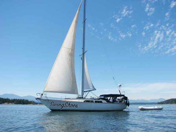 swingshoes sailboat prize for bingo